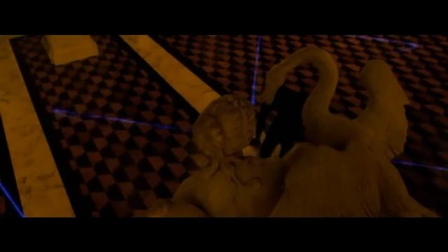 Oceans Twelve - Capoeira Laser Scene смотреть онлайн