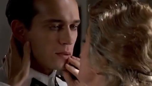 Un fragment du film Indochine .. смотреть онлайн