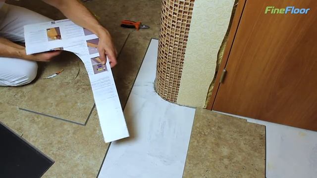 Fine Floor в деталях Подрезка плитки к изгибу стены Укладка кварц виниловой плитки Fine Floor смотреть онлайн