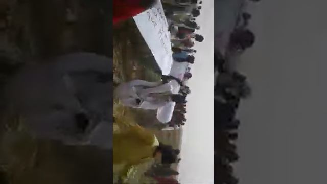 A veralla Tous les populations s'est rendue à Ferralla dans le département de Mbagne. смотреть онлайн