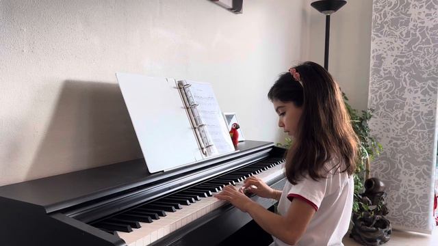 Niki Piano , 8 year old , Sailor’s Dance , Yamaha YDP-145 смотреть онлайн