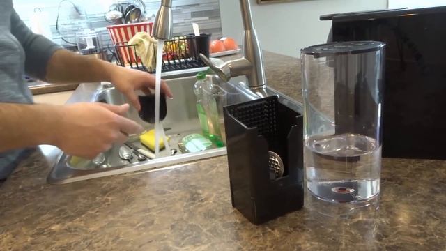 How To Clean A Nespresso Essenza Mini Coffee Machine смотреть онлайн