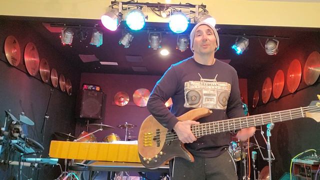 Aliexpress Fodera Ying Yang, Beginners Thoughts! Part 1