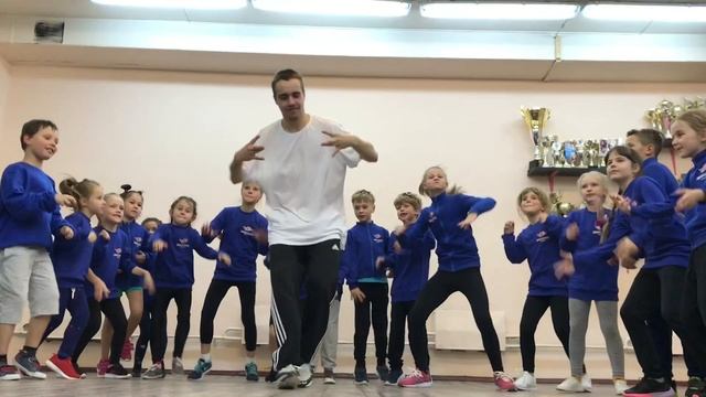 Extreme Dance. Презентация клуба современного танца смотреть онлайн