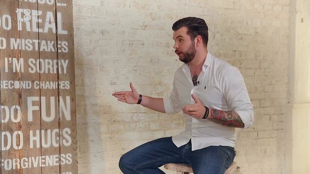 Как попасть в топ Яндекса? В гостях у Инны Анисимовой Ярослав Федосеев. 18+ смотреть онлайн