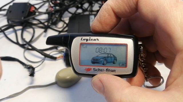 Блок автосигнализации Scher-Khan Logicar 6i смотреть онлайн