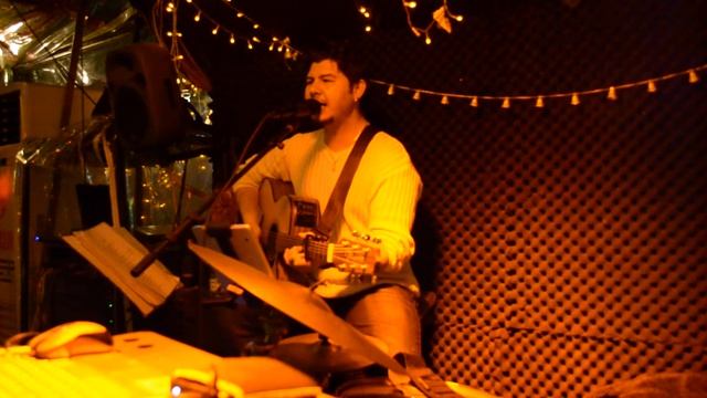 Живая музыка в ресторане EV в Аланье! смотреть онлайн