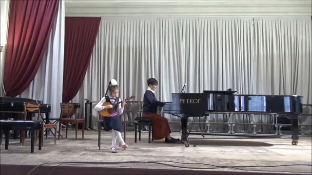 Кулакова Светлана (10 лет)/ Е. Дербенко "Сельские зори" смотреть онлайн