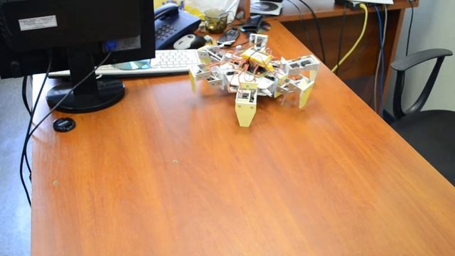 Hexapod-move-test.MOV