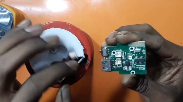 GT-112 bluetooth speaker sound problem|Charging প্রবলেম solution смотреть онлайн