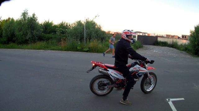 Как на мотоцикле готовиться к Мотоэкзамену. Учим: змейка, восьмёрка, круг. САМОУЧИТЕЛЬ