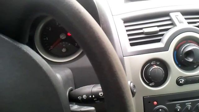 Megane ii 2004 zgrzyta przy odpalaniu смотреть онлайн