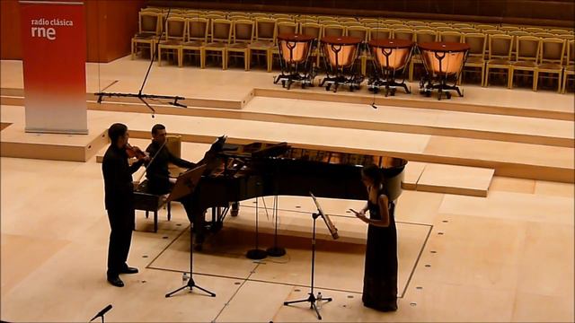 Cesar Cui - 5 petits duos op.56 for flute, violin and piano смотреть онлайн