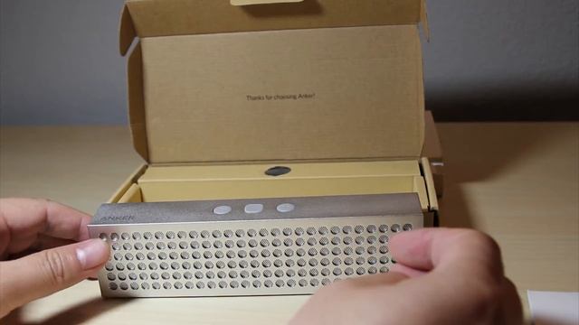 Anker Dual-Driver Portable Bluetooth Speaker Unboxing смотреть онлайн