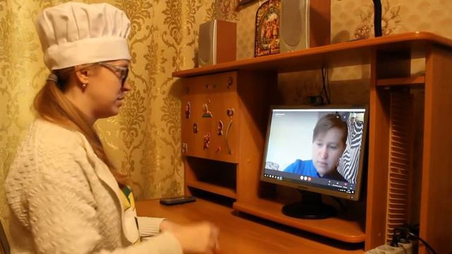 Современная медицина. Врач с высшей категорией повара смотреть онлайн