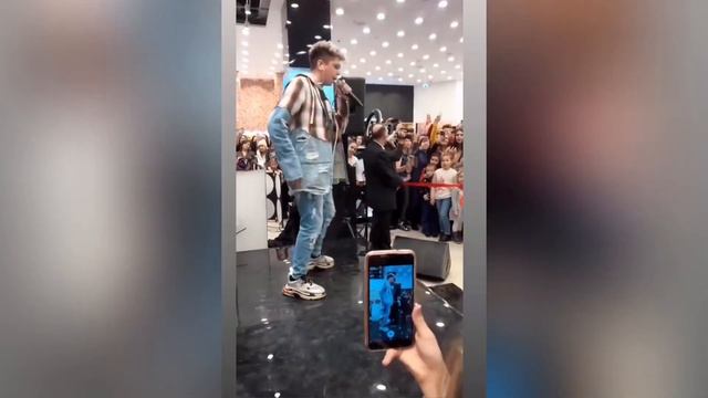 Элвин Грей. Встреча в Казани смотреть онлайн
