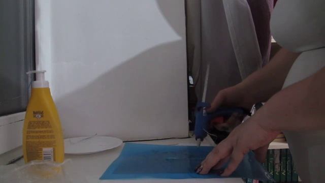 Изготовление снежинки из пластика.