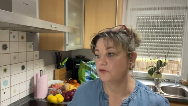 Приснился сон, не хорошо на душе,нужно высказаться,что бы это значило?опять закупилась. смотреть онлайн