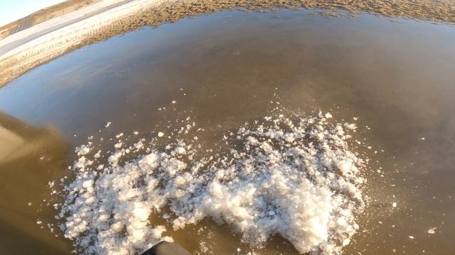 ЖЕСТЬ! Что можно поймать под мостом 30 марта 2021г смотреть онлайн