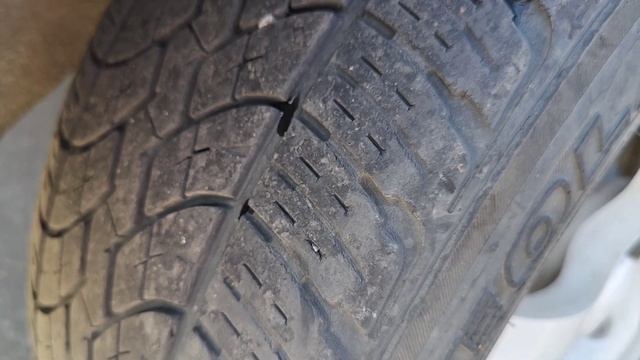 Срок эксплуатации шин, 17 лет - не предел! смотреть онлайн