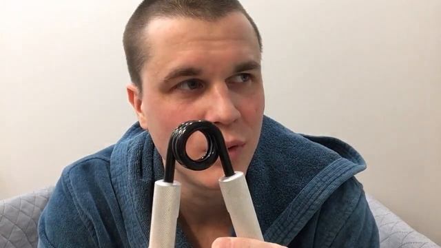 Мои первые эспандеры Heavy grips. Хеви грип эспандеры. Часть 1 смотреть онлайн