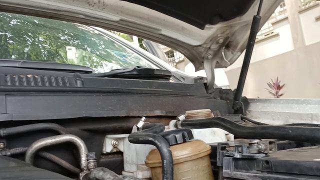 Gasket leak sign symptom Chevrolet Captiva 2.0 diesel (23-2-23) смотреть онлайн