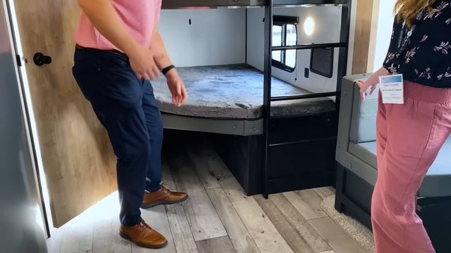 ALL NEW 2022 Springdale 282BH Affordable Bunkhouse Travel Trailer -- LIVE From Hershey!