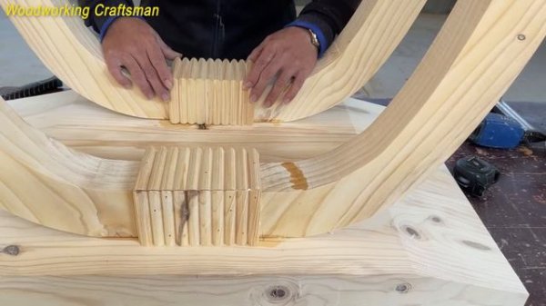 The Excellent Skills of a Carpenter to Create an Amazing Table // Creative Woodworking Projects