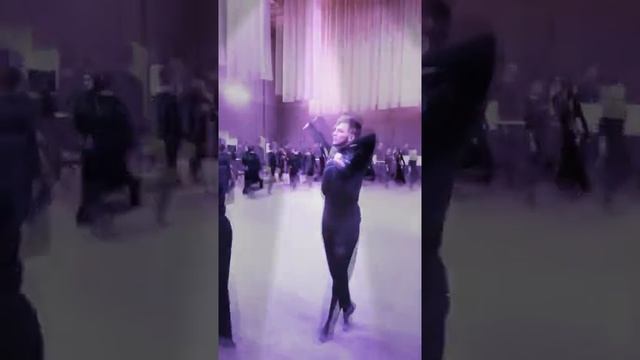 Красивый танец! смотреть онлайн