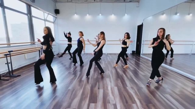Мастер класс High Heels Moscow. Преподаватели Валерия Лебедева и Ольга Дульденко смотреть онлайн