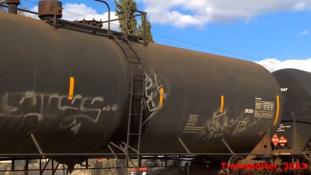 ATASCADO en la vía y se lo LLEVA el TREN! - Santa María Magdalena, QRO смотреть онлайн