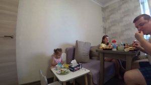 У Ники в гостях Мирон! Неожиданный приезд, наготовили еды, играем вместе!