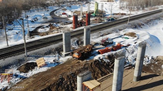 Строит. автострады с путепроводом через железнодорож. полотно / ул. Шоссейная / март 2021 / Самара смотреть онлайн