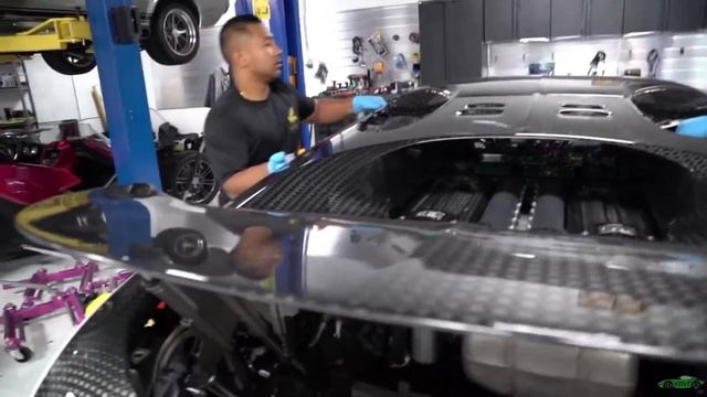 Замена масла на Bugatti смотреть онлайн
