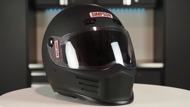 Biltwell Lane Splitter vs. Simpson Street Bandit смотреть онлайн