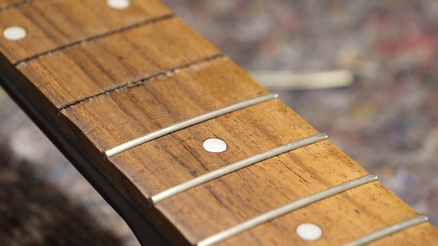 Complete Bass Guitar Makeover - episode 1 смотреть онлайн