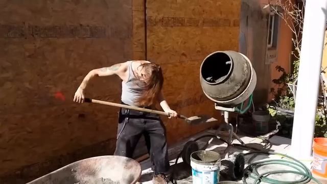 Metal Construction headbanging Travaux Maison смотреть онлайн