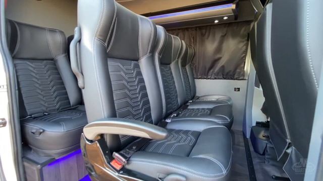 Transformação de Vans - Renault Master - Van Executiva смотреть онлайн