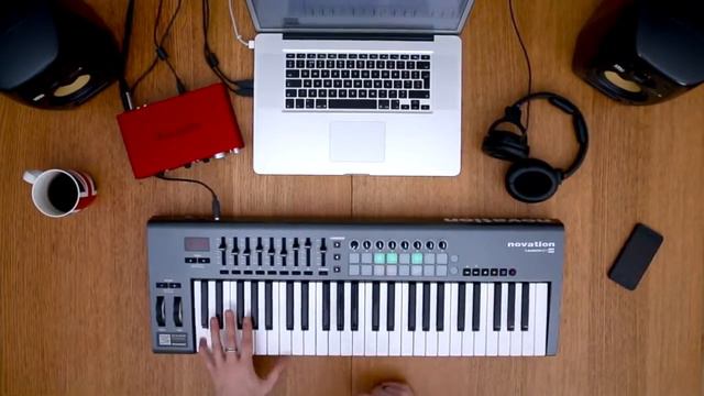 Novation Launchkey Performance смотреть онлайн