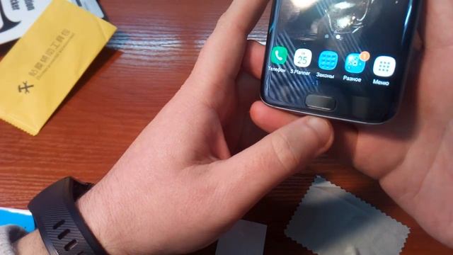 Поклейка пленки на сканер отпечатков/Sticky film on the fingerprint scanner смотреть онлайн