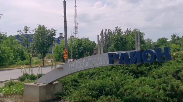 МАРИУПОЛЬ Людей стало больше ?Восстановление и Жизнь города Сегодня Ремонт Новые Дома смотреть онлайн