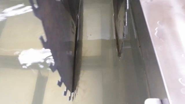 Очистка дисковых пил в ультразвуковой ванне. СпецмашСоник смотреть онлайн