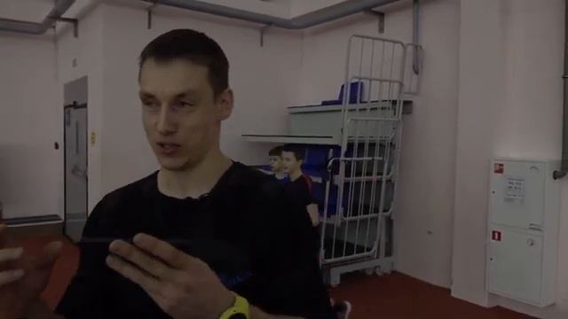 Тренировка бега в EMS-костюме. смотреть онлайн