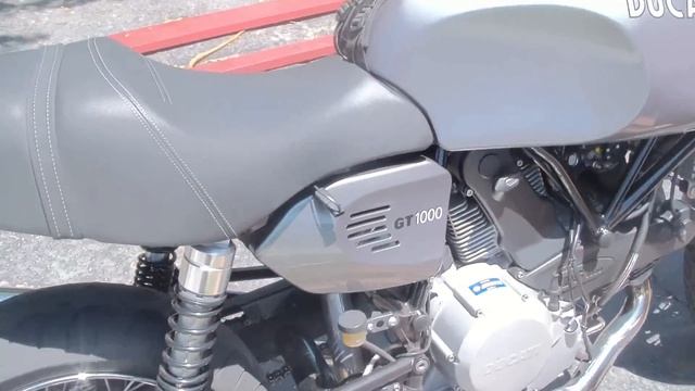 Ducati Sport Classic GT 1000 Motorcycle смотреть онлайн