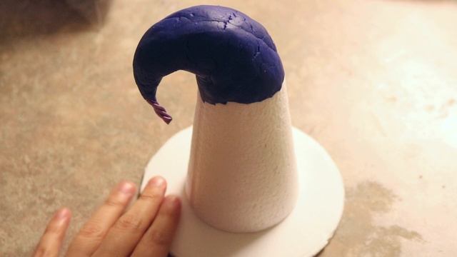 How To Make Christmas Gnome Cake | The Lovely Baker Collab | Thalias cakes смотреть онлайн