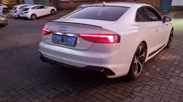 Audi RS5 Exhaust & Stage 2 смотреть онлайн