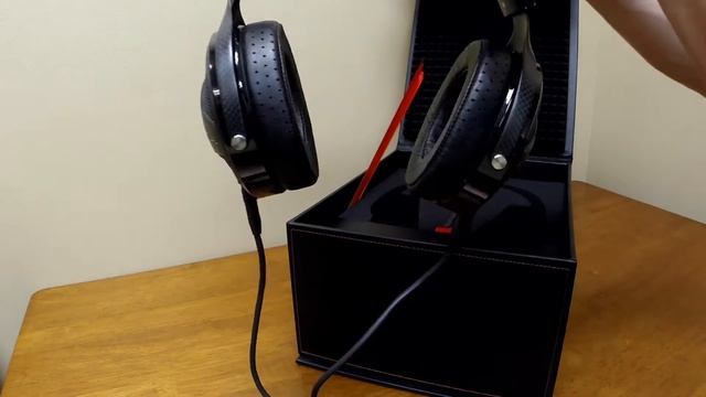 Focal Utopia Headphones Unboxing | Moon Audio смотреть онлайн