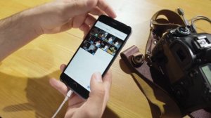 Как скинуть фотографии с фотоаппарата на айфон?