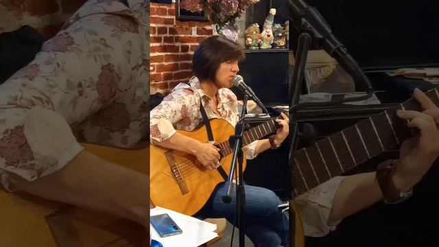 "Осень"мз. Вадим и Валерий Мищуки, стихи Паруйра Севака в переводе Юнны Мориц. смотреть онлайн