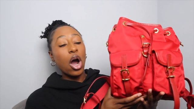 THE BEST TRAVEL BACKPACK!! || PRADA NYLON BACKPACK REVEIW || WHAT FITS INSIDE MY BAG?!? смотреть онлайн